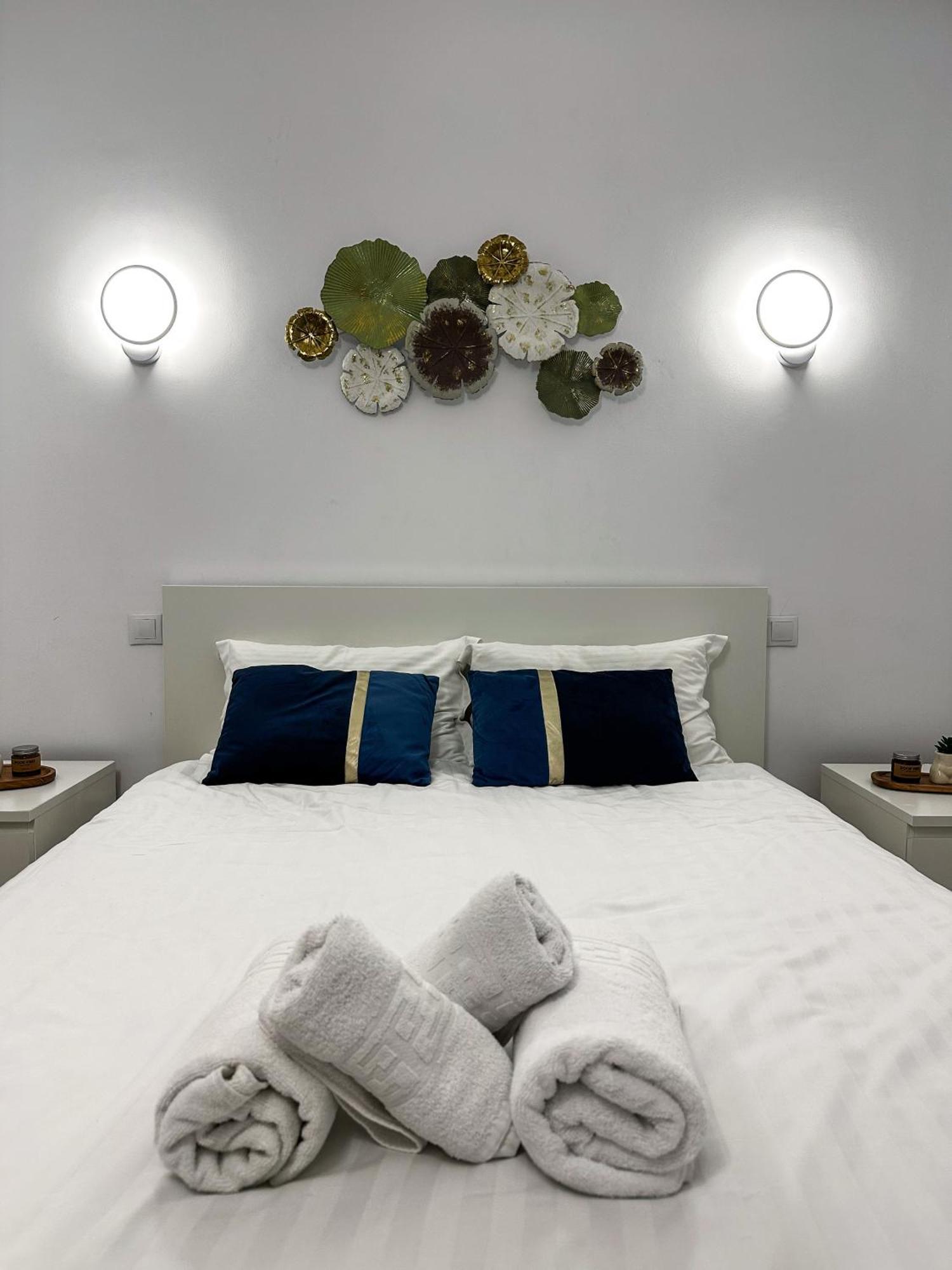 Superior One Bedroom Apartment Unirii Square Букурещ Екстериор снимка